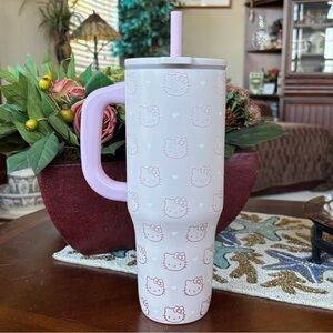 Brand New Zak Hello Kitty Sanrio Pink Travel Tumbler 40oz Stainless Steel Straw